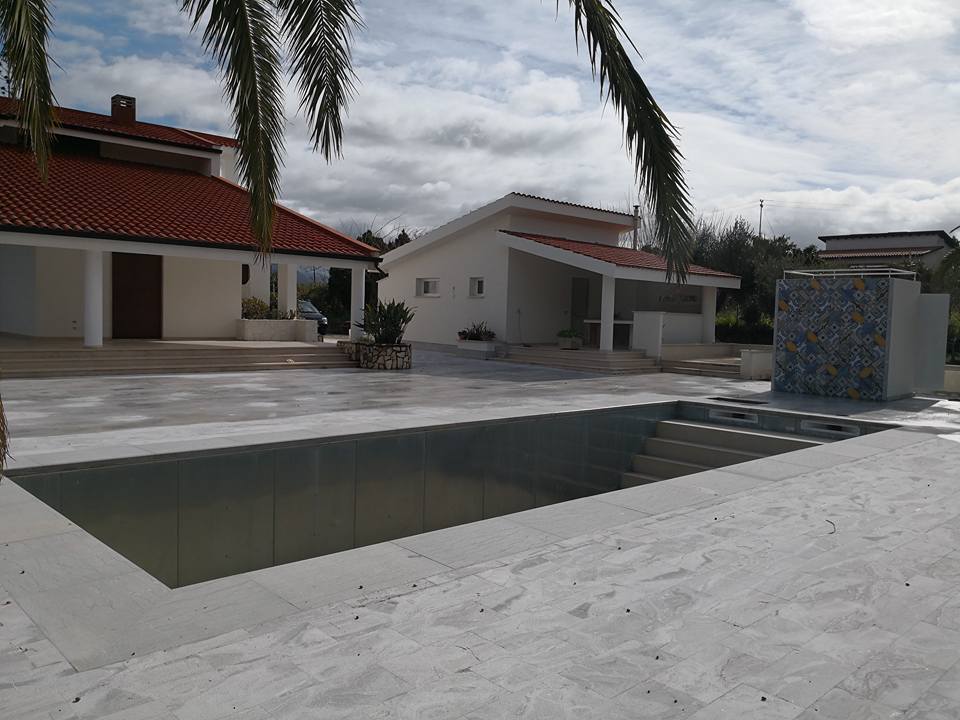 Villa R. R. - area piscina e depandance4